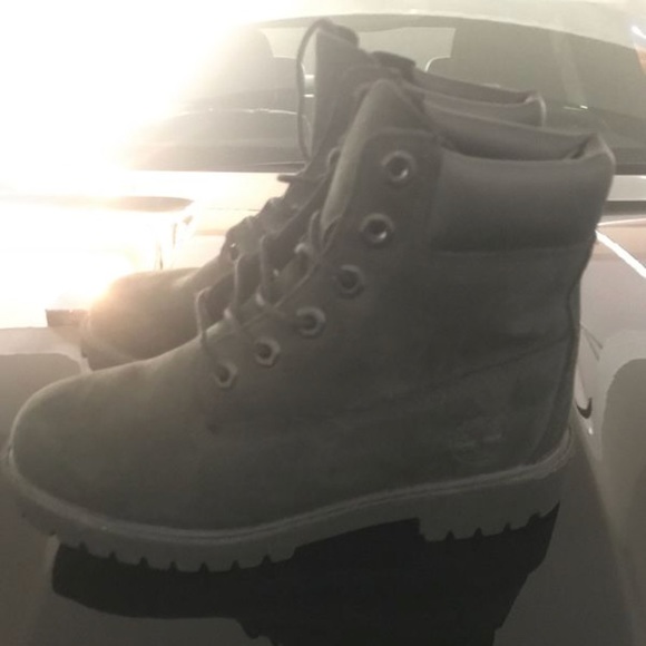 Timberlands - Picture 2 of 3